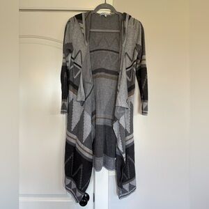 3/$20 Cecico Gray and Black Geometric Cardigan